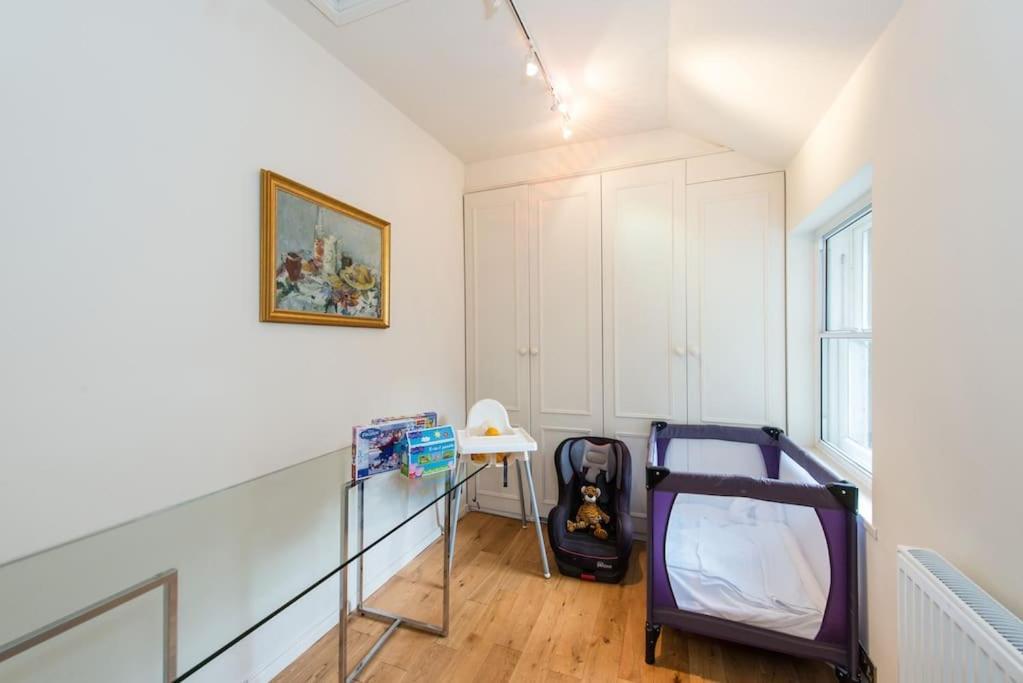 Self Catering , City Centre Apartment With Parking Edinburgh Luaran gambar